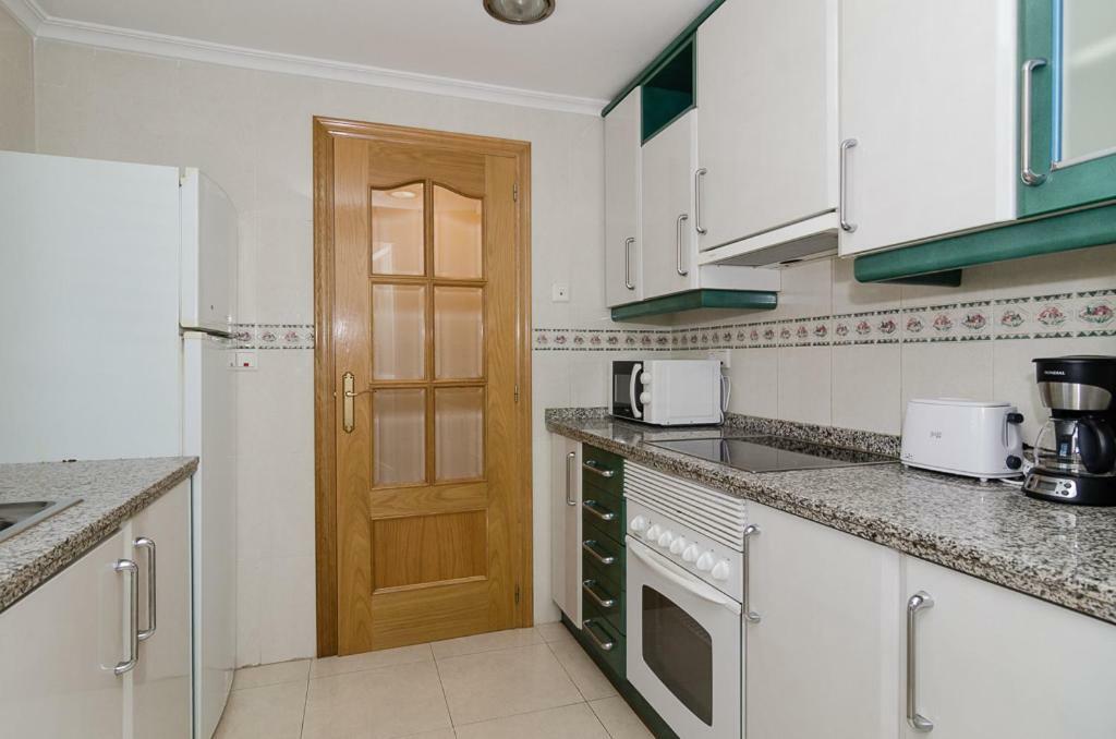 Comfortable Apartment In Benidorm Esterno foto